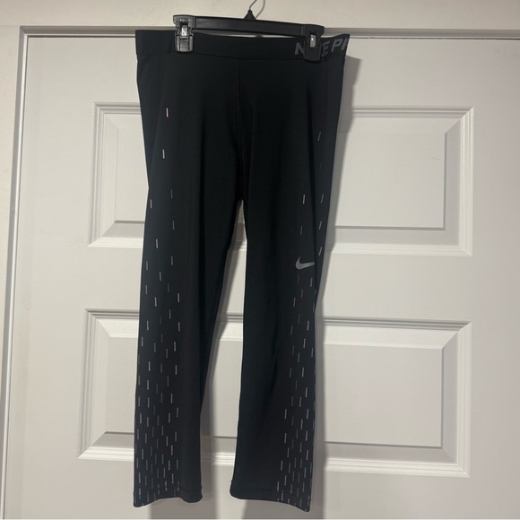 Nike Black Reflective Running Tights - Picture 1 of 8